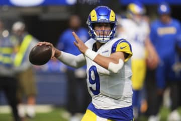 ラムズQBスタッフォードがキャリア通算6万パスヤード越えを達成した10人目の選手に