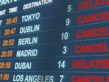 飛行機が遅れたらお金がもらえる？ 米で進んだ補償ルール案が撤回　その背景とは