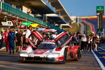 大雨からの天候回復で勢力図も乱高下。6号車ポルシェが今季初勝利、大混戦のGTでは佐藤万璃音が初優勝飾る【第6戦決勝レポート】