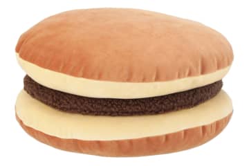 ニトリのどらやきクッション　あんこの粒感にこだわり