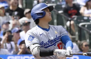 大谷翔平47号！48号！メジャー初対決の菅野智之から2打席連発、リーグトップとの差は…　ドジャースも「泥沼」脱出【MLB】