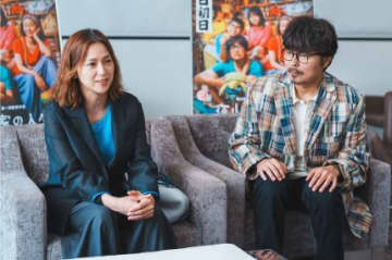 「こんばんは、朝山家です。」「しっかり者で気が強くて口が悪い中村アンにほれぼれするドラマだった」「もう朝山家の皆に会えないのかと思うと寂しい」