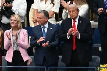 トランプ、テニス全米オープンの会場でブーイングと歓声を浴びる