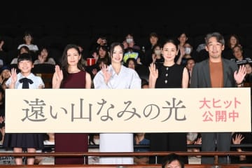 広瀬すず「叱りすぎちゃった！？でも希望は届けたい！」ちゃめっ気たっぷりに舞台挨拶