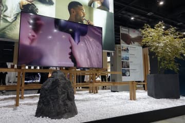 ＜IFA＞パナソニック、日本のものづくりを世界にアピール。テクニクス「EAH-AZ100」には新色「ミッドナイトブルー」