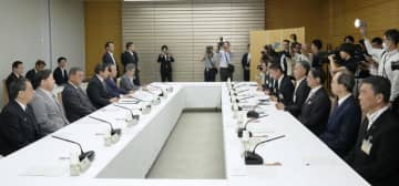 政府全体で地方創生継続を期待　全国知事会長ら首相と意見交換