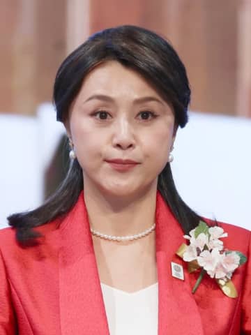「すごく美しい」藤原紀香、万博での着物姿にSNSクギ付け「綺麗の二文字しかない」「所作もおしとやか」