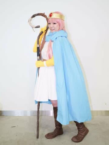 「ドラクエが大好きで語り合いたい」女賢者のコスプレイヤー、あえての“ピンク色”の理由は？