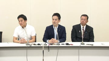 日本維新の会3議員、離党届提出…新会派結成目指す