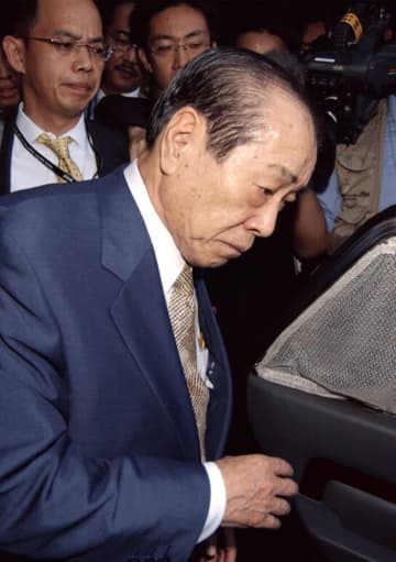 ＜あのころ＞野中氏が政界引退を表明　22年前の9月9日