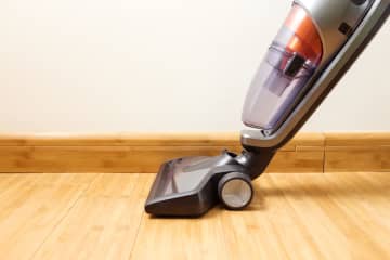 掃除機で吸ってはいけない5つのもの　故障の原因に…吸ってしまった時の対処法は？