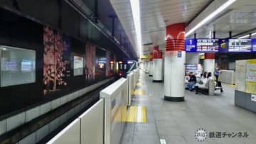 つくばエクスプレス【駅ぶら】009　浅草駅　散歩　その1　この駅にも壁面に装飾画