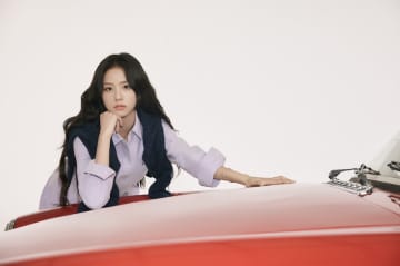 トミー ヒルフィガー、JISOO(BLACKPINK)を迎えた2025 Fallキャンペーン「The Hilfiger Racing Club」を発表