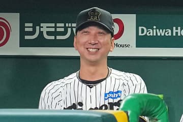 阪神V胴上げで衝撃の光景「どうなってんねん」「痺れた」　4万人が目にした監督の行動