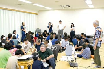 10歳の妹がインフル、一人で寝ていると…災害発生、きょうだいがいる学校で待機指示中「帰るべきか」　発災後の難しい局面どうする　3千人いる避難所の食料担当者、食料は2千人分で「配るか、配らないか」