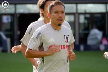 指揮官は大幅なメンバー変更を明言…5度目のW杯を見据える長友佑都「メンバーのサバイバルでもある」