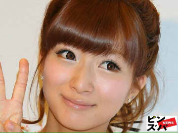 「すでに顔が整っててさすが」「体感昨日うまれたばっかり」辻希美、第5子“誕生1か月アート”に驚きの声