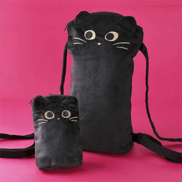 カルディ、かわいい黒ネコを背負える「ニャップザック」と「ミニニャップポシェット」発売
