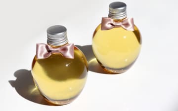 豊かな香りとリッチなテクスチャーが魅力！数量限定「ナチュラル パフュームド ボディバスオイル(ローズブーケ)」が再販