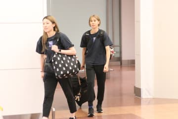 女子日本代表が世界選手権より帰国し解散 「また来年、全員が成長した姿で」