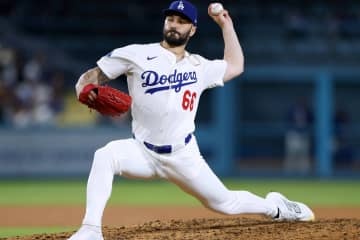 ドジャース“継投ノーヒット”ならず　９回に初安打浴びた救援スコットにLA記者は嫌味「球場からブーイング」「２試合でノーヒッターを失った」