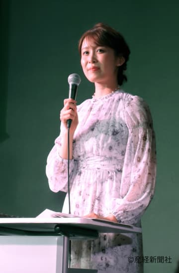 TBS良原安美アナ、脚線美際立つ大胆ミニスカショットが話題沸騰！