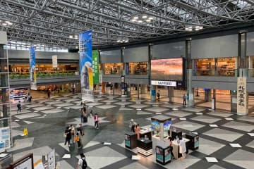 新千歳空港、駐車場料金を改定　最大3倍に、割引サービス拡充