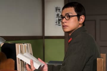 『あんぱん』が向き合った“反戦”と“軍国主義”　戦後80年に描かれる戦争の恐ろしさ