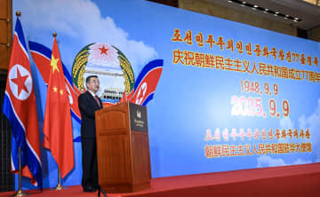 朝鮮大使館建国７７周年祝宴に出席　張慶偉副委員長