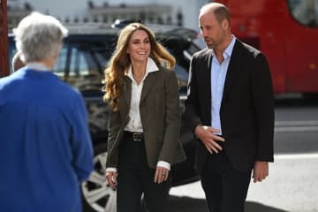 英キャサリン妃がブロンドに→新しい髪型をお披露目「すごく似合ってる」「セリーヌ・ディオンみたい」