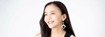 華原朋美「しなやかなボディラインを意識」したトレーニングで体作り。努力のモチベーションの源泉と50代の今こそ感じる「変化」