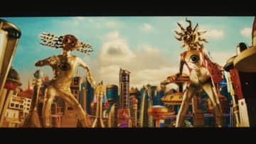 史上初!? 映画「タローマン」で“応援してはいけない”応援上映が開催！ペンライト持参＆コスプレ大歓迎…でもタローマンを応援してはいけないよ！