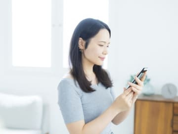 年収300万円「ローン返済のつもりで淡々と積立している」47歳女性のNISAとiDeCo成績