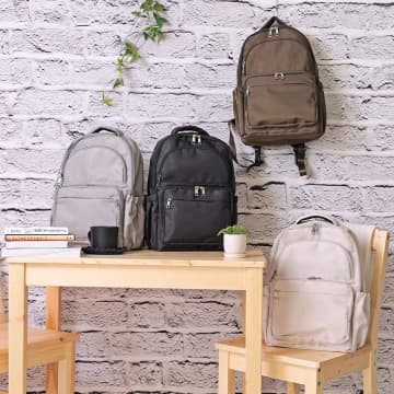 【ワークマンのリュック】が使い勝手良さそう！「出し入れ楽ちん」「小雨にも対応」