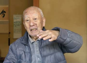 特攻兵は「鉄砲玉」か、それとも「無駄死にではなかった」のか　友は言った「おまえたちは来るなよ」、生き残った２人の操縦士＃戦争の記憶