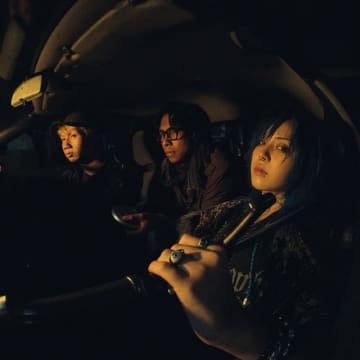 タイのシューゲイズ・バンド“Slowwves”、デビュー・アルバムをLPでリリース 10月には来日2daysも