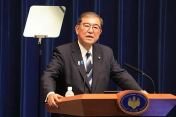 石破首相辞任表明→TOPIXが最高値　元青汁王子「辞めるだけで景気回復って皮肉」