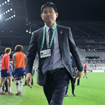 どうやって先発を決めた？ 現地記者の質問に森保監督が明かしたビジョン「W杯で最強、最高のチームを作る」ために若手を抜擢