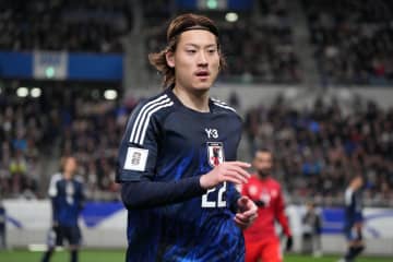瀬古歩夢「スイスで一度やって以来」左SBでプレー…守備面で手応えも「攻撃の部分は難しかった」
