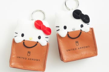 ユナイテッドアローズ×「ハローキティ」ちょこんと顔出しチャームや”リボン型”チェーンバッグ