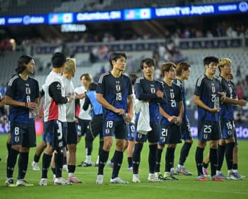 世界を獲るための“２チーム分、３チーム分の分厚い選手層”は夢物語なのか。スタメン総入れ替えのアメリカ戦で直面した厳しい現実【日本代表】