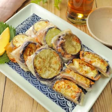 【ライスペーパー、まだ普通に戻してるの？】「コレは知らなかった！」ライスペーパーの裏ワザ＆簡単おつまみレシピ3選