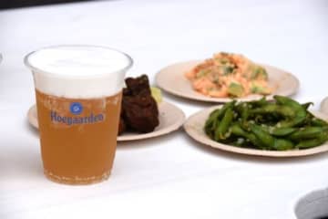 秋といえば「Hoegaarden」！　渋谷でも自宅でも、元祖・ホワイトビールで乾杯しよう♪