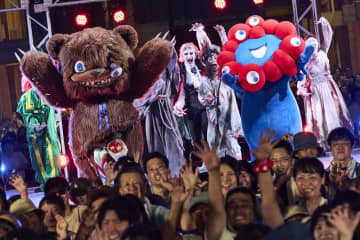 USJ×万博　ミャクミャクが『ゾンビ・デ・ダンス』に挑戦　「めっちゃキレキレ」称賛の声