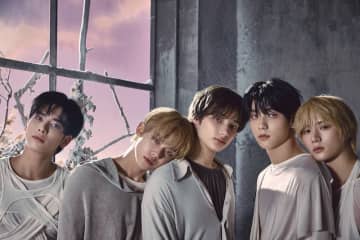 TOMORROW X TOGETHER、7thミニアルバムのタイトル曲「Over The Moon」Spotifyで1億ストリーミング突破！