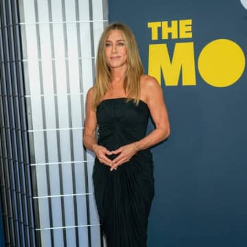 ジェニファー・アニストン、ドラマプレミアに新恋人を同伴？