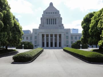憲法５３条に基づく臨時国会召集を９党派が要求