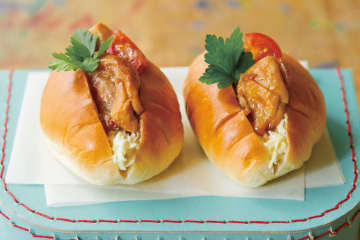 パクっと手軽に食べられる「照り焼きチキンロール」のレシピ