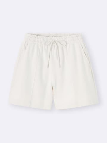 GUのスウェットパンツがラクチンなのにめちゃおしゃれ♡秋コーデの一軍入り間違いなしだよ！