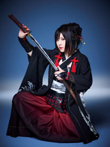 鈴華ゆう子（和楽器バンド）、ニューアルバム『SAMURAI DIVA』で雅楽師・東儀秀樹＆作曲家・田中公平とコラボ決定